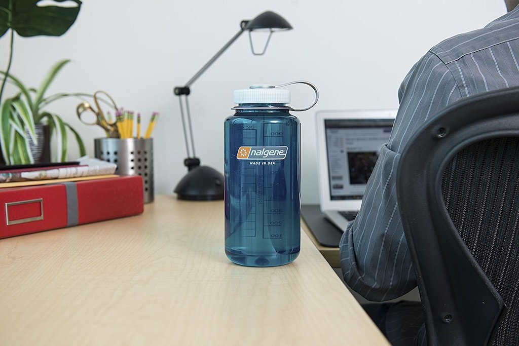 water bottle for your dorm room