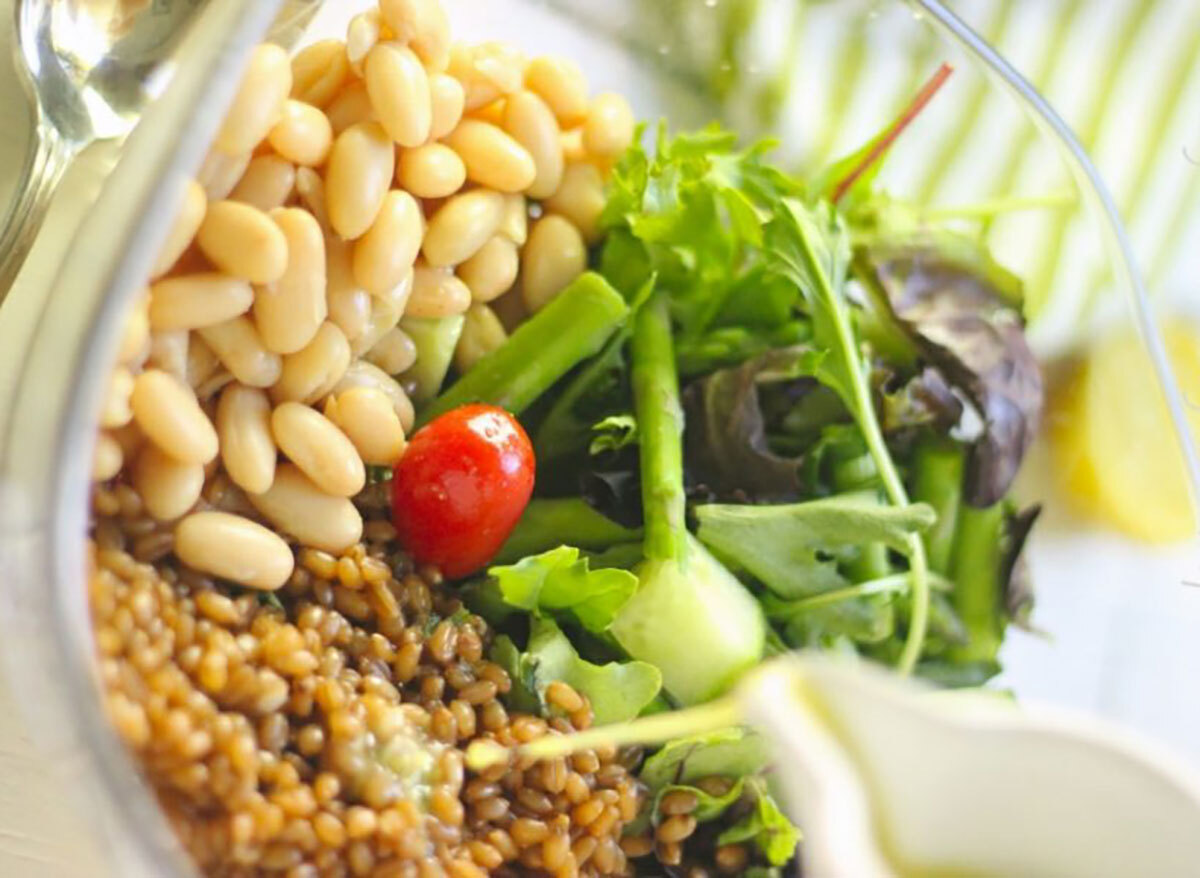 white bean salad with arugula and grains