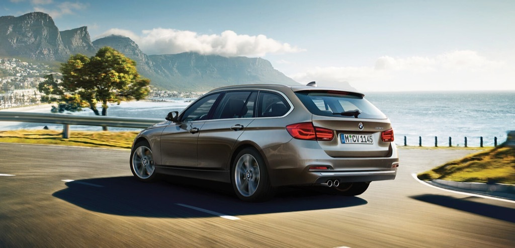 BMW 330i xDrive Sports Wagon, best wagons 