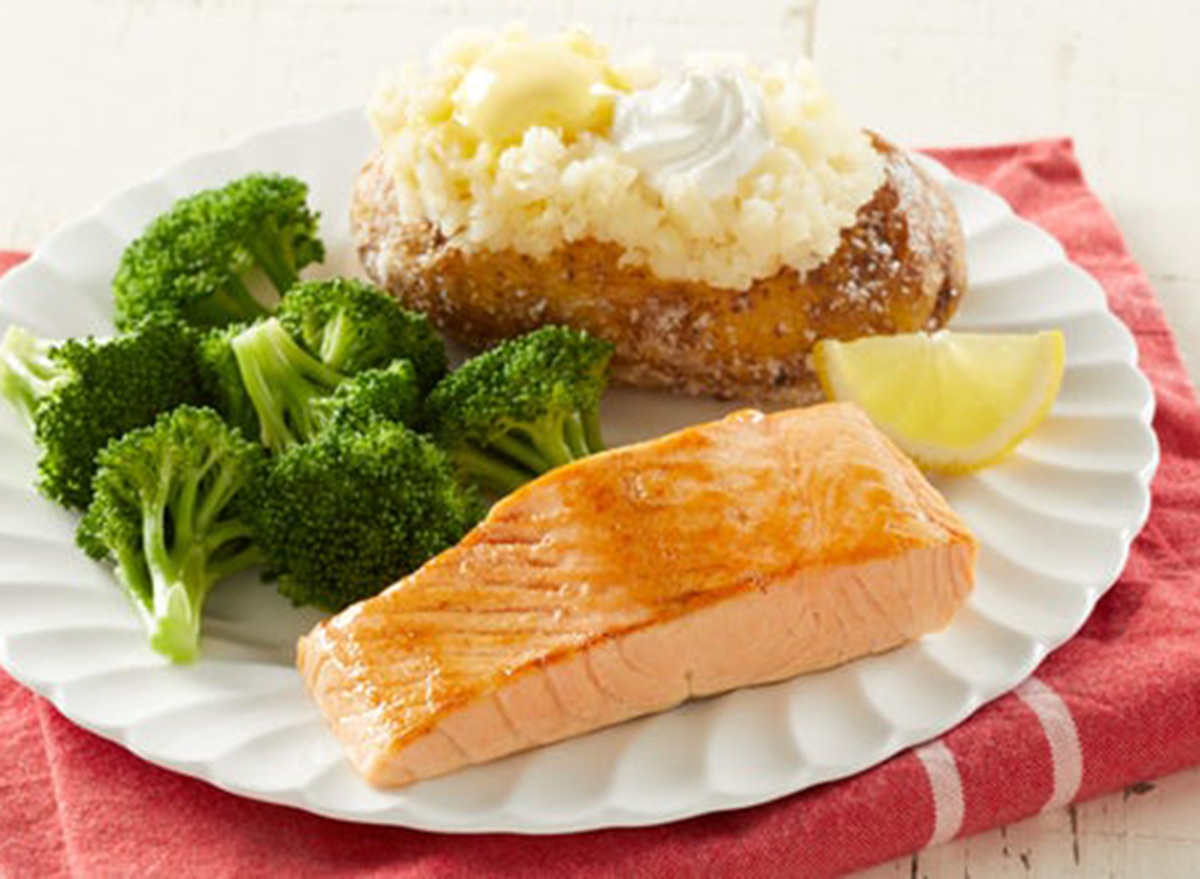 bob evans grilled salmon filet