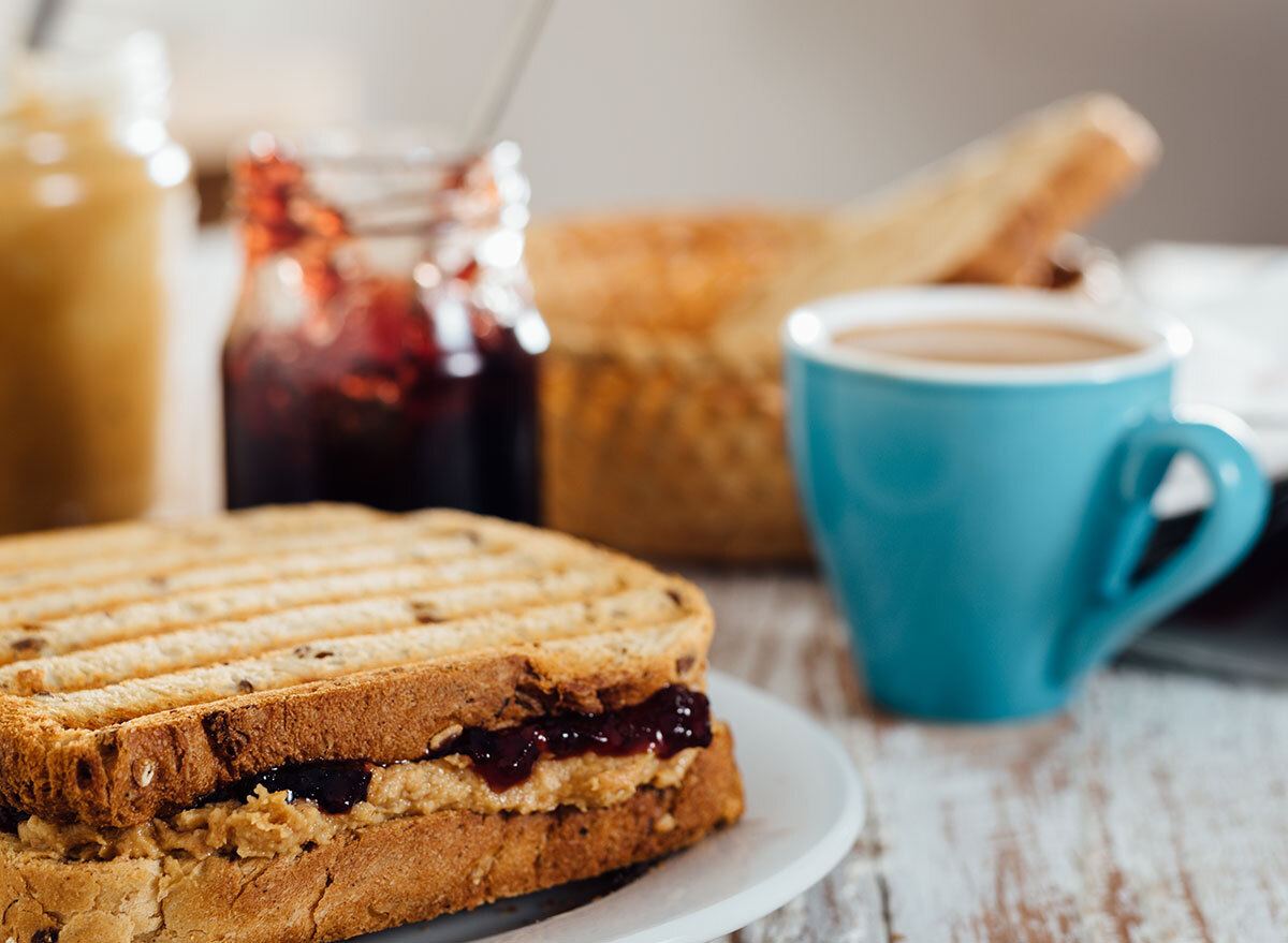 grilled peanut butter sandwich