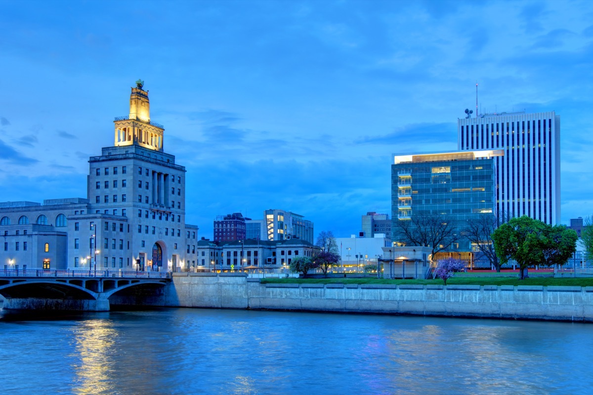 cityscape photo of Cedar Rapids, Iowa, near the suburb of Robins