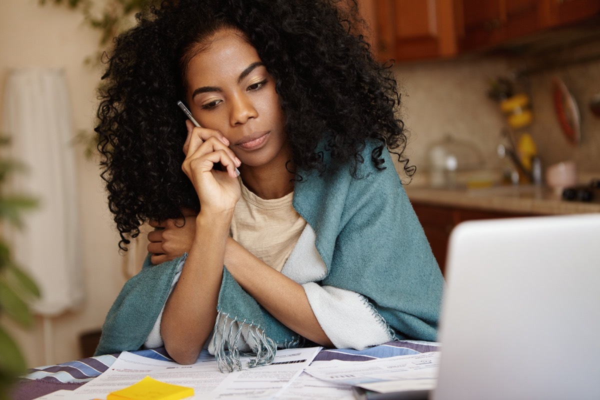 Woman on phone with family