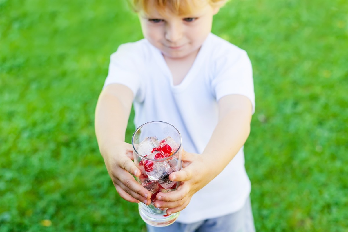 Kid with ice cubes