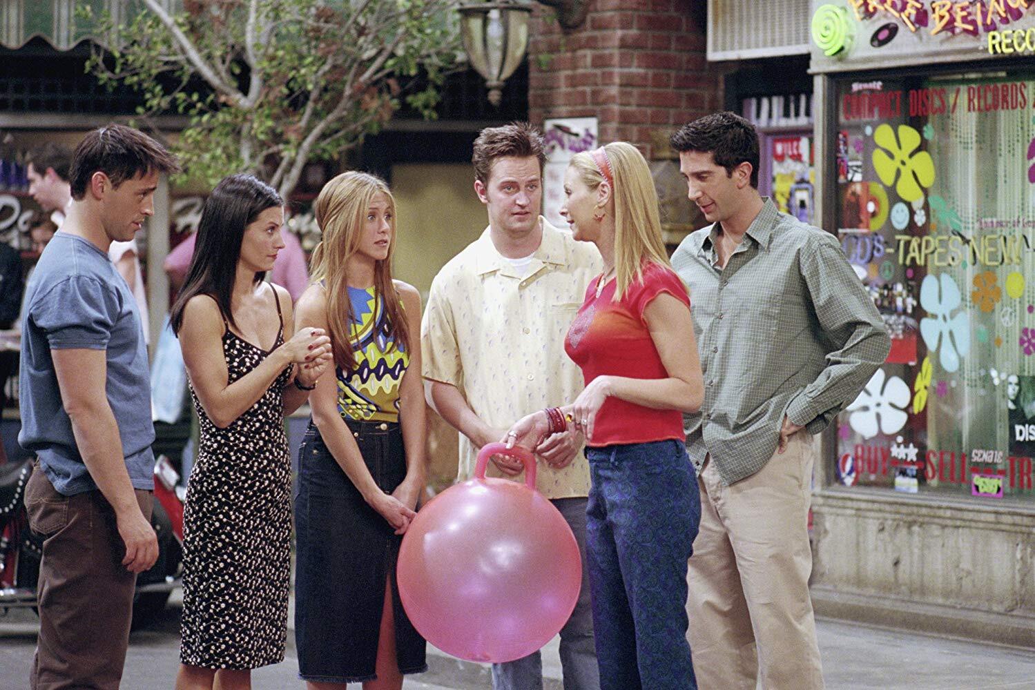 Matt LeBlanc, Courtney Cox, Jennifer Aniston, Matthew Perry, Lisa Kudrow, and David Schwimmer in Friends