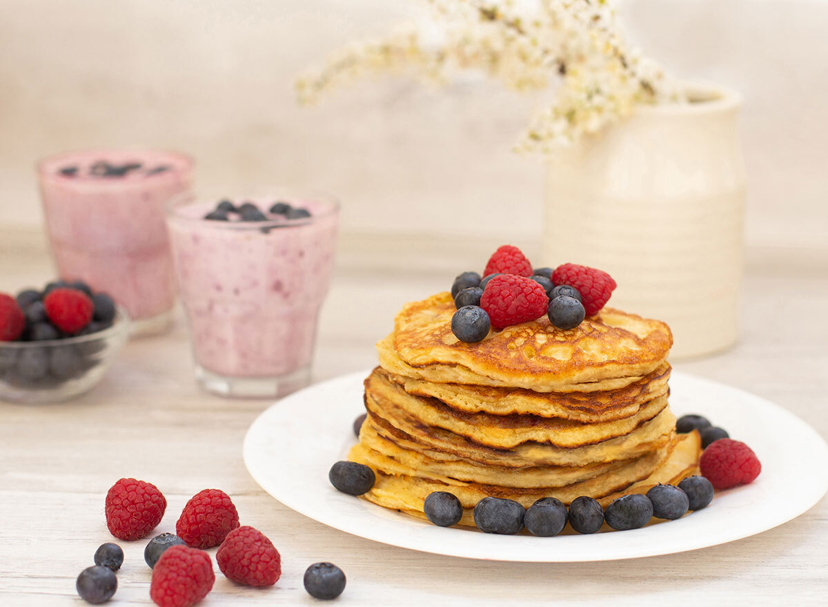 pancakes smoothies