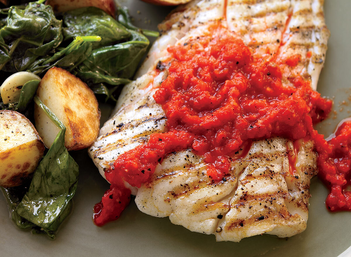 Paleo grilled mahi with red pepper sauce