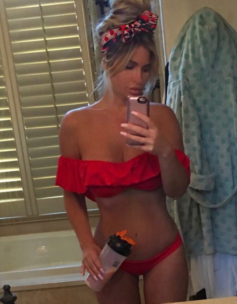 Kim Zolciak celebrity photoshop fail