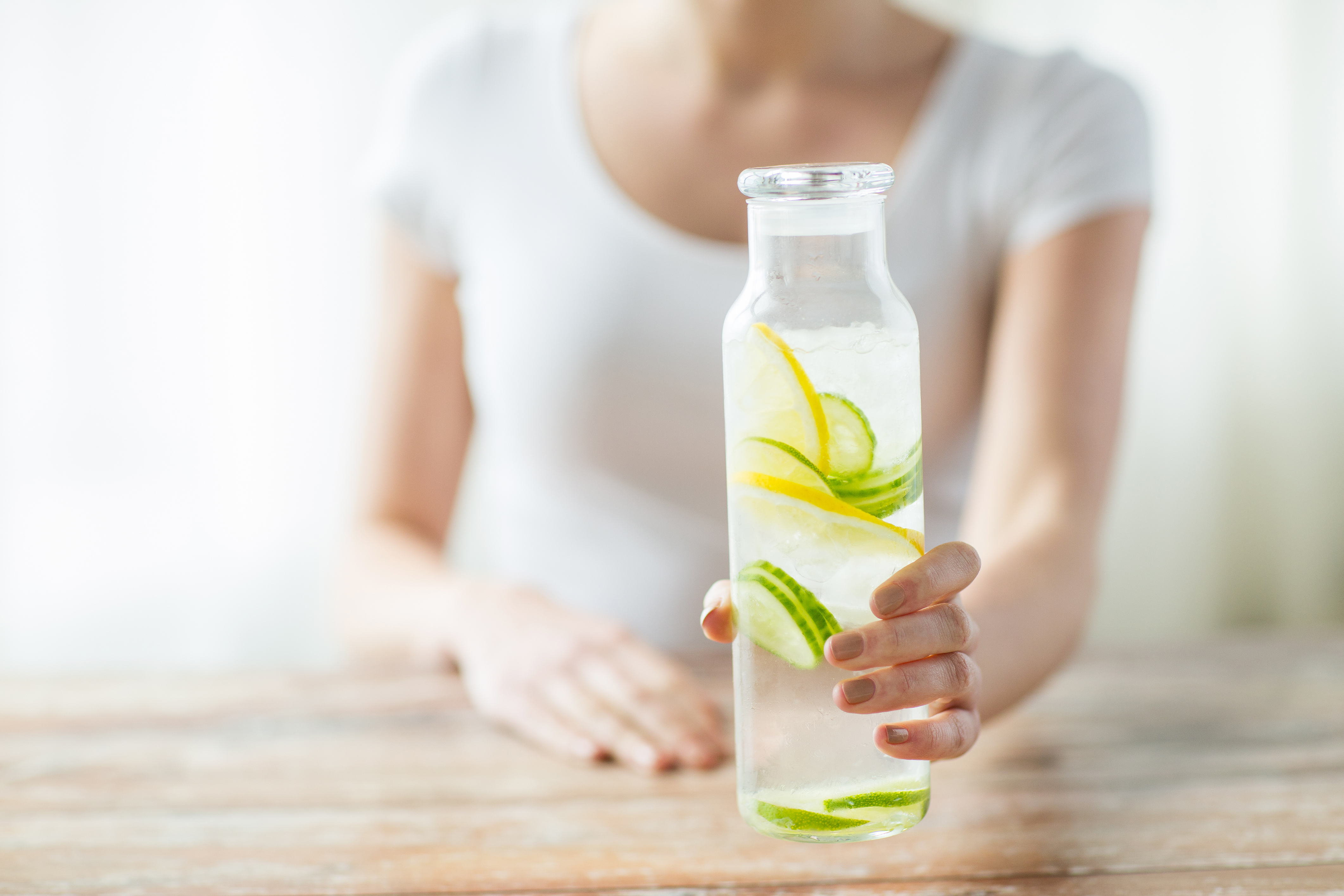 Water bottle with lemon