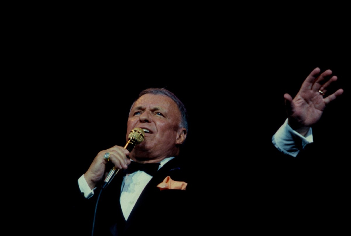 older frank sinatra performing