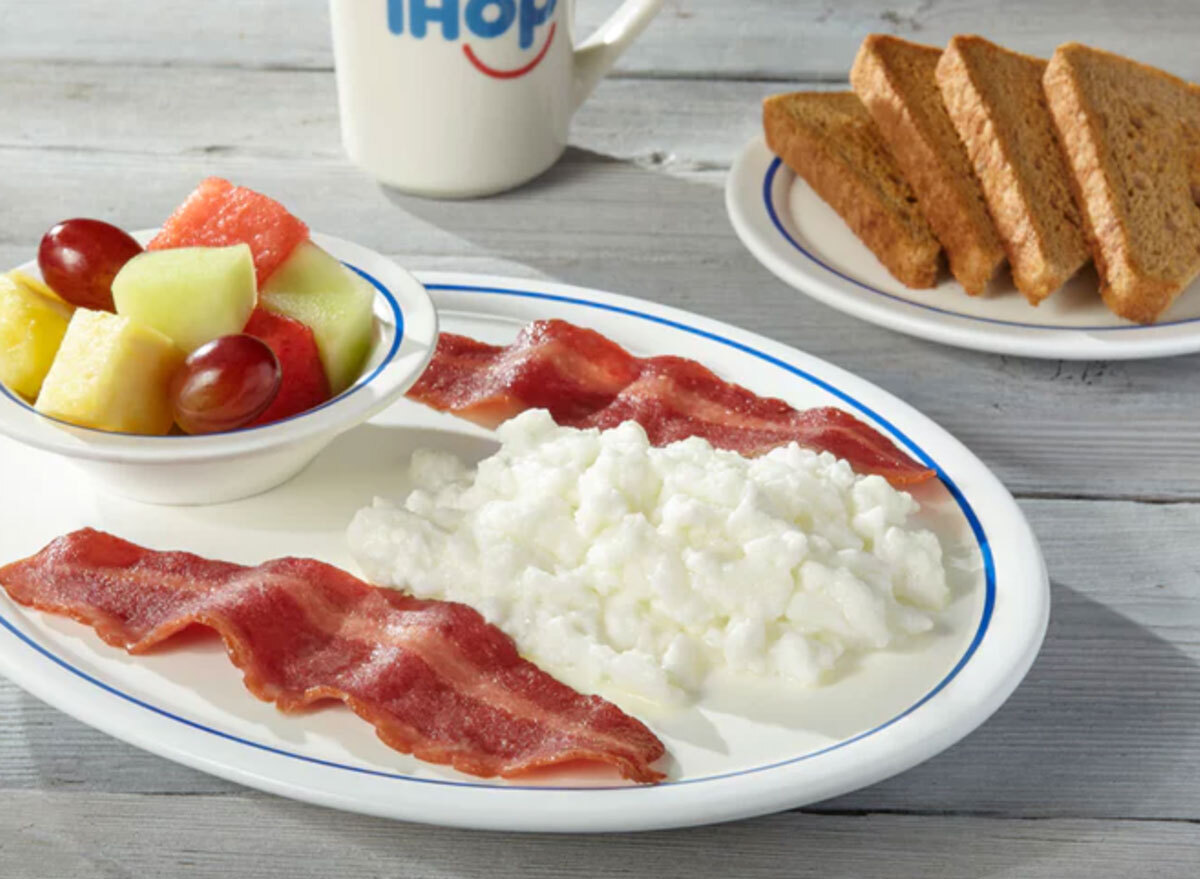 Healthiest restaurant dish ihop simple and fit slam breakfast