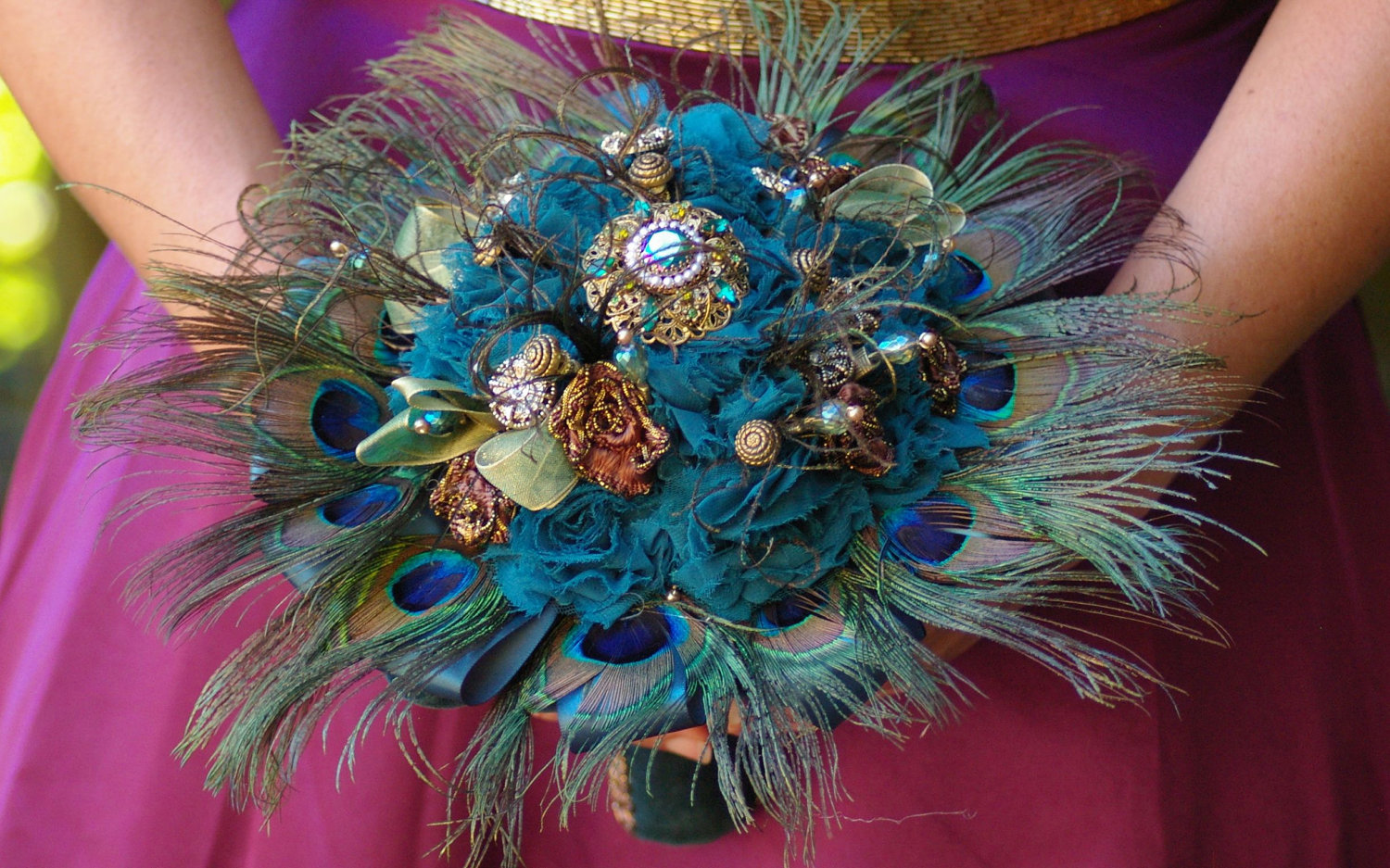  peacock feather bouquet - Summer Wedding Ideas 