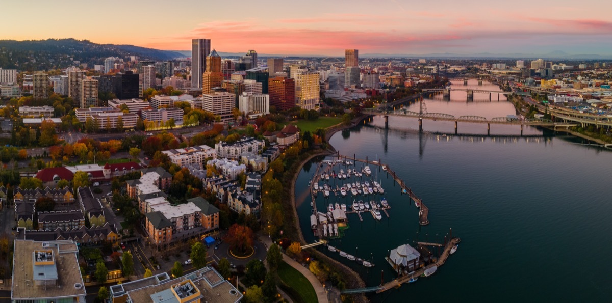 Portland, Oregon skyline at night.