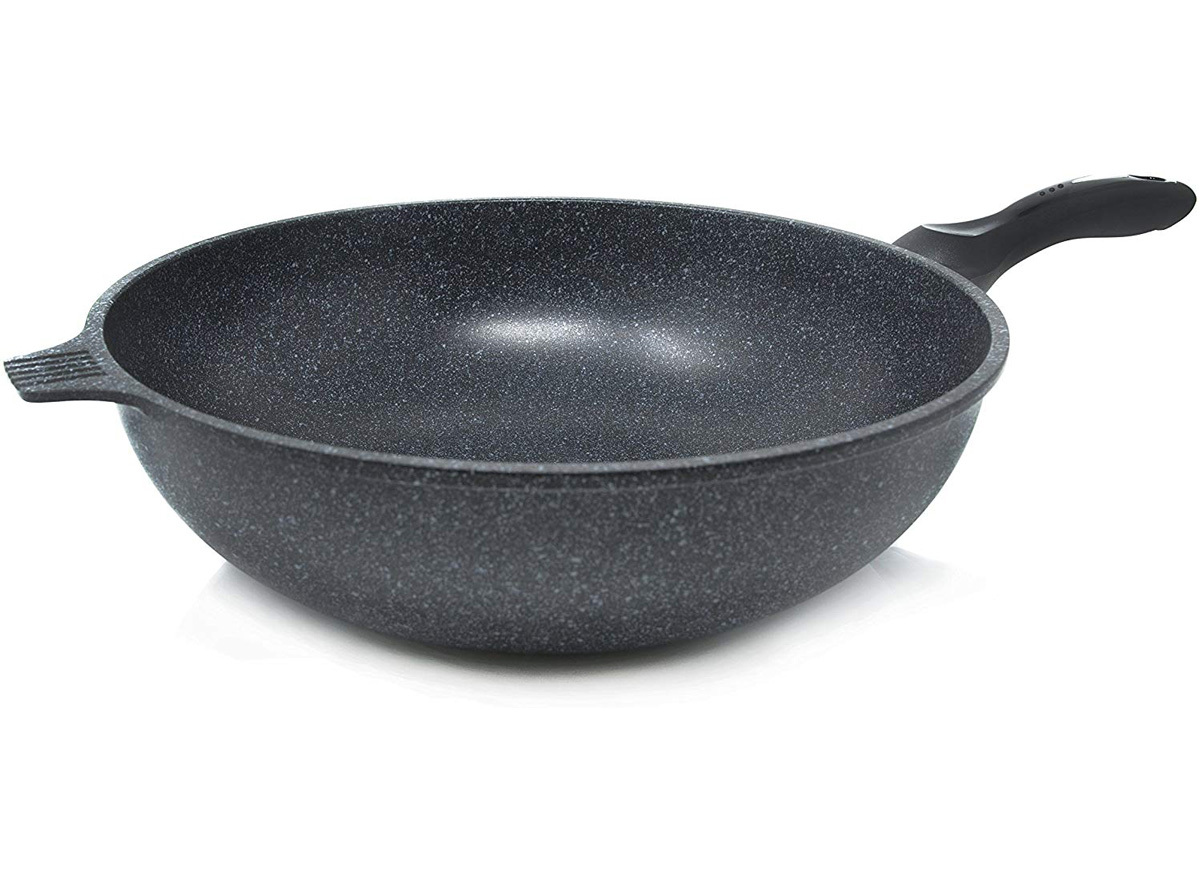 Alpha nonstick wok