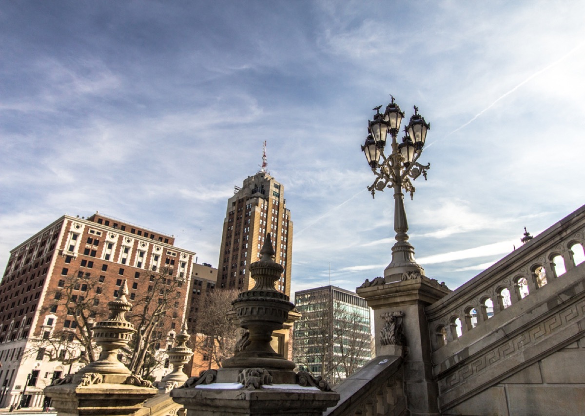 lansing michigan skyline