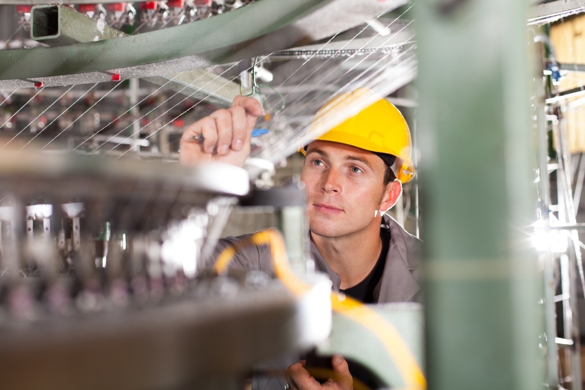 weaving machine operator jobs with high divorce rates