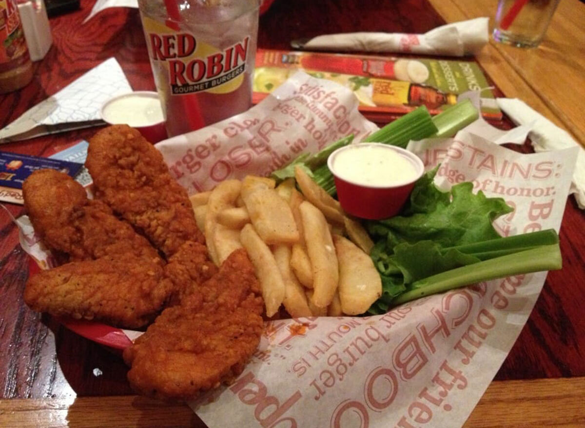 red robin clucks fries buffalo style