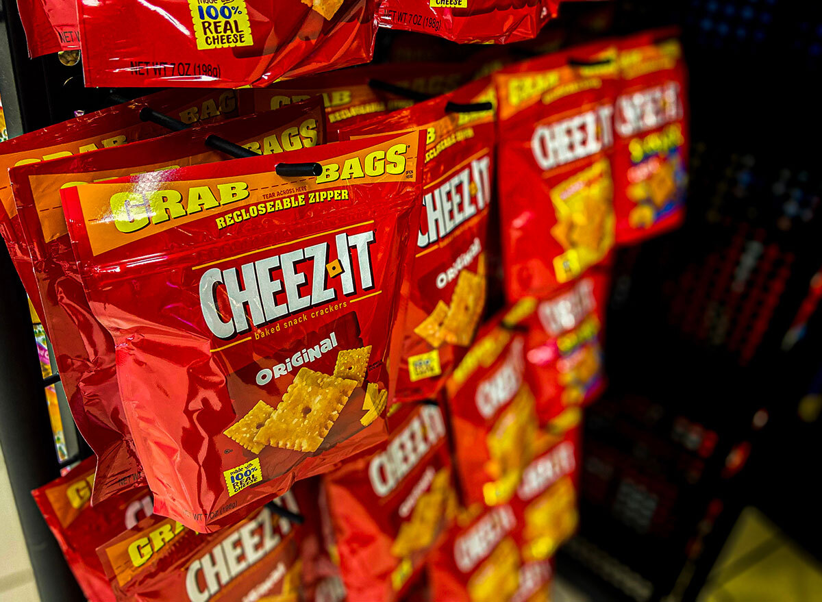 cheez-its bags