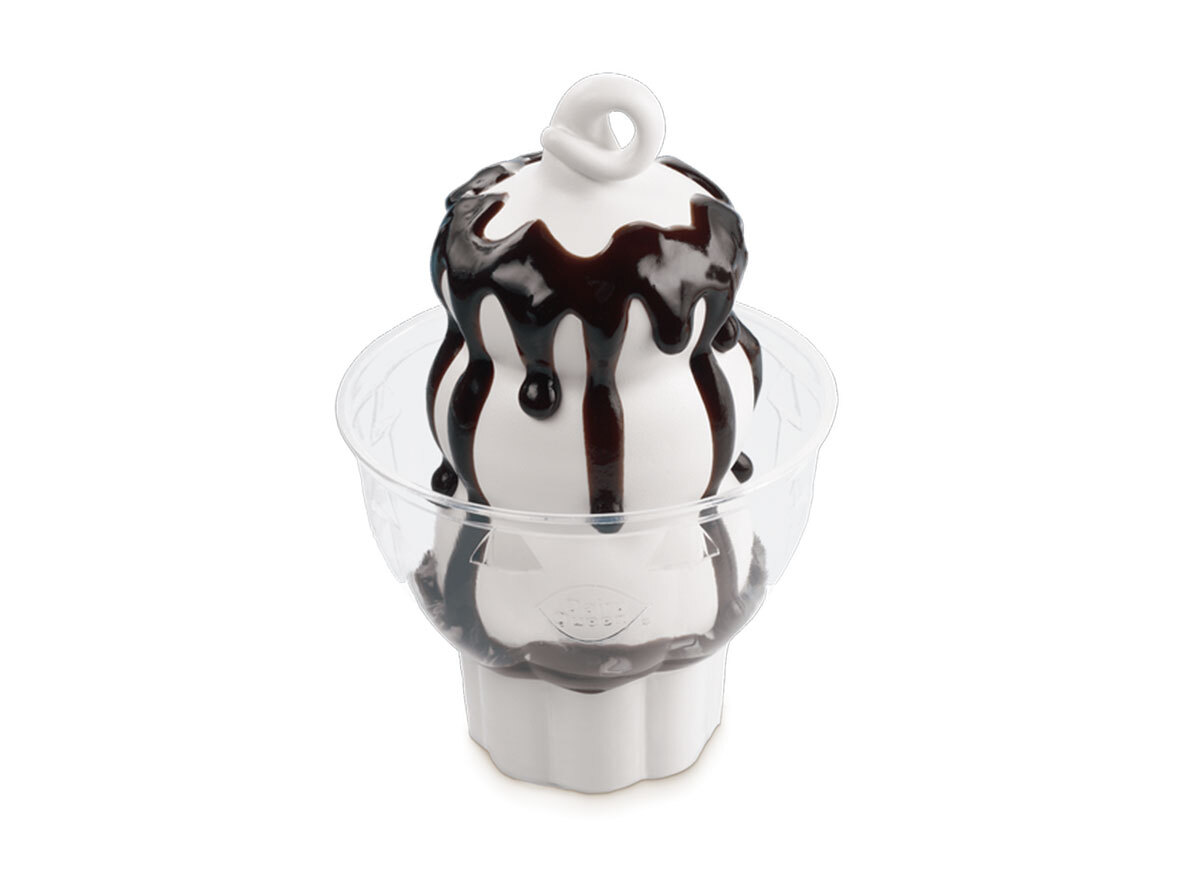 dairy queen hot fudge sundae