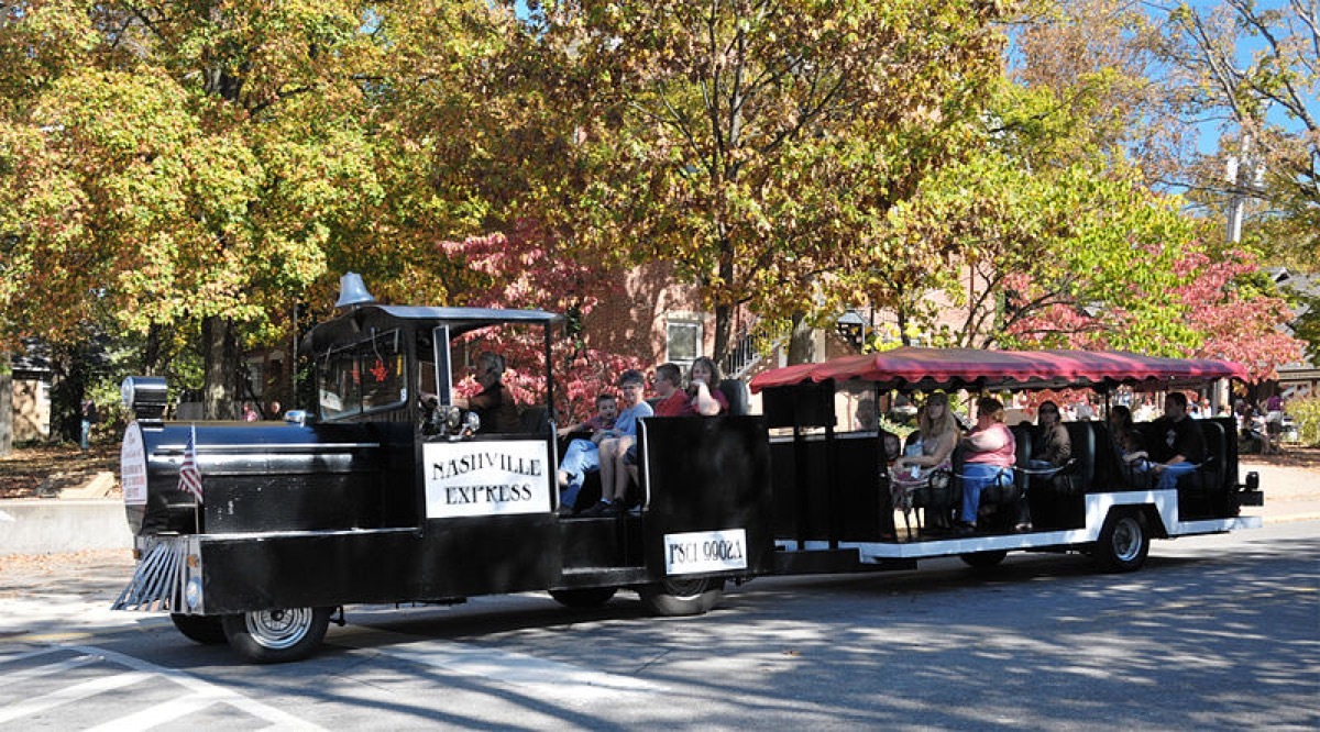 Brown County - Nashville Indiana. Train takes you on a tour around town.