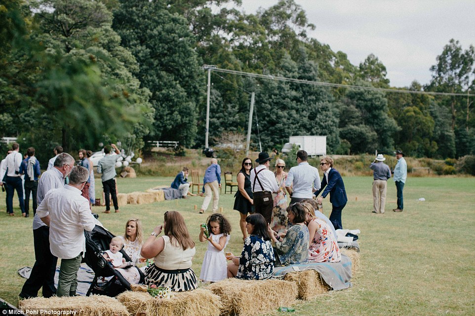 this-couples-diy-organic-wedding-is-gorgeous-but-eye-roll-worthy-13