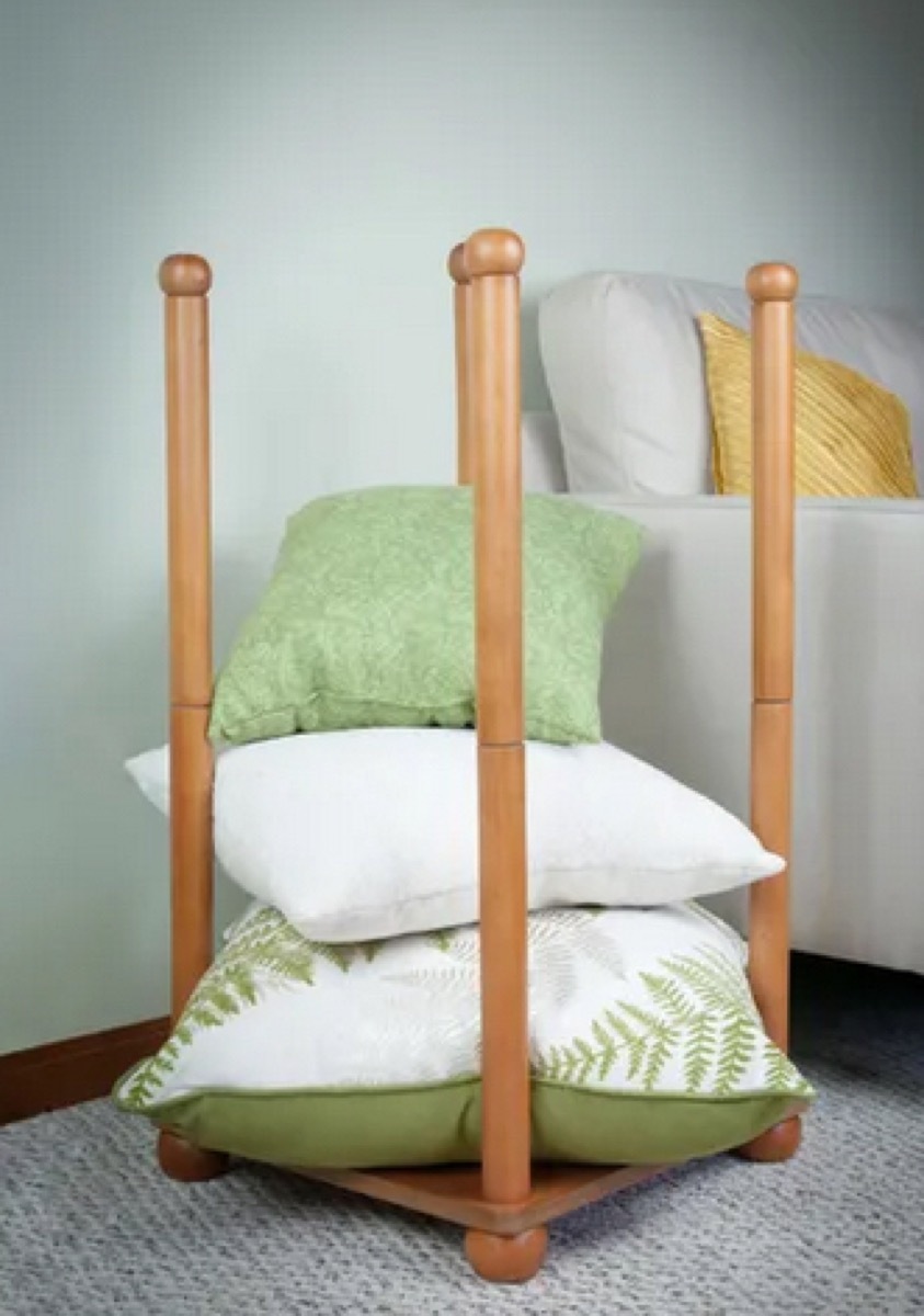 pillow storage