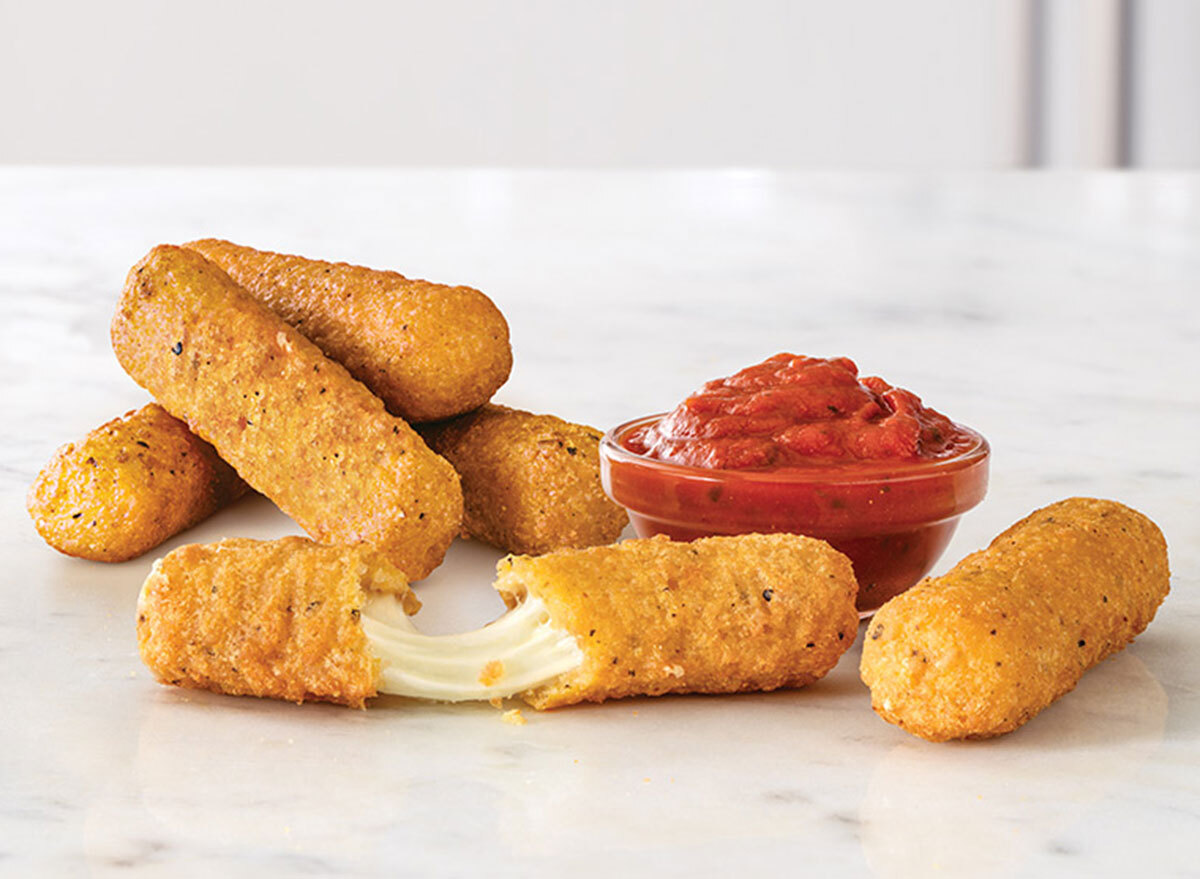 arbys mozzarella sticks 6 piece