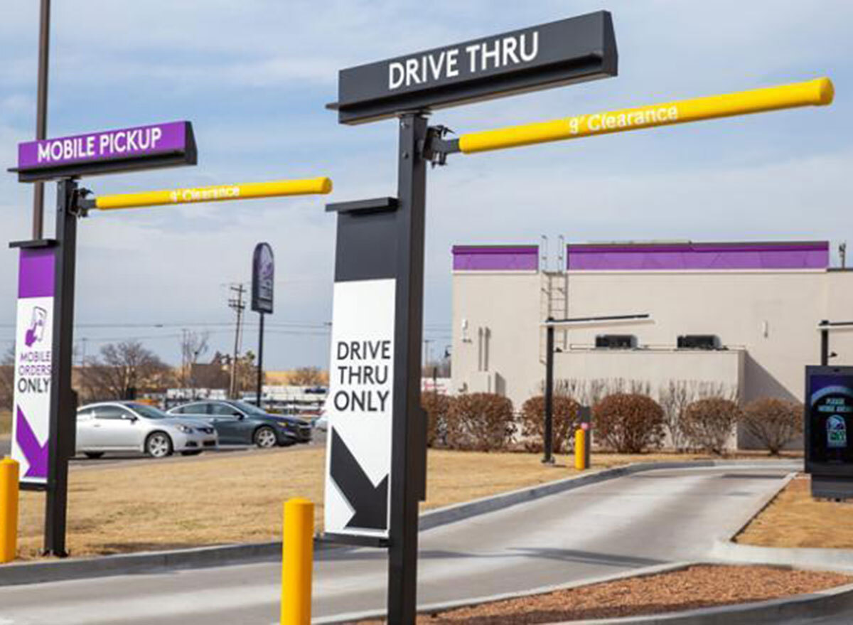 taco bell dual drive thru