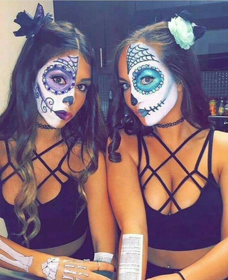 Match with your bestie | 10 Day of the Dead Makeup Ideas | Her Beauty