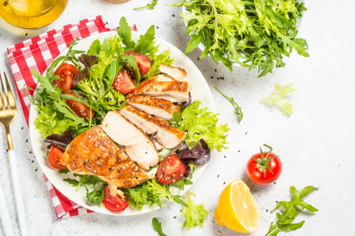 Fresh Salad with Grilled Chicken