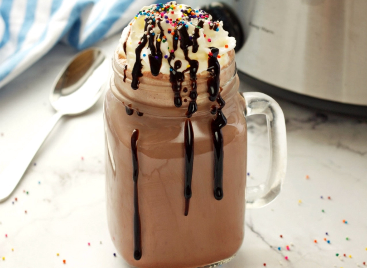 hot chocolate mug made in crock pot