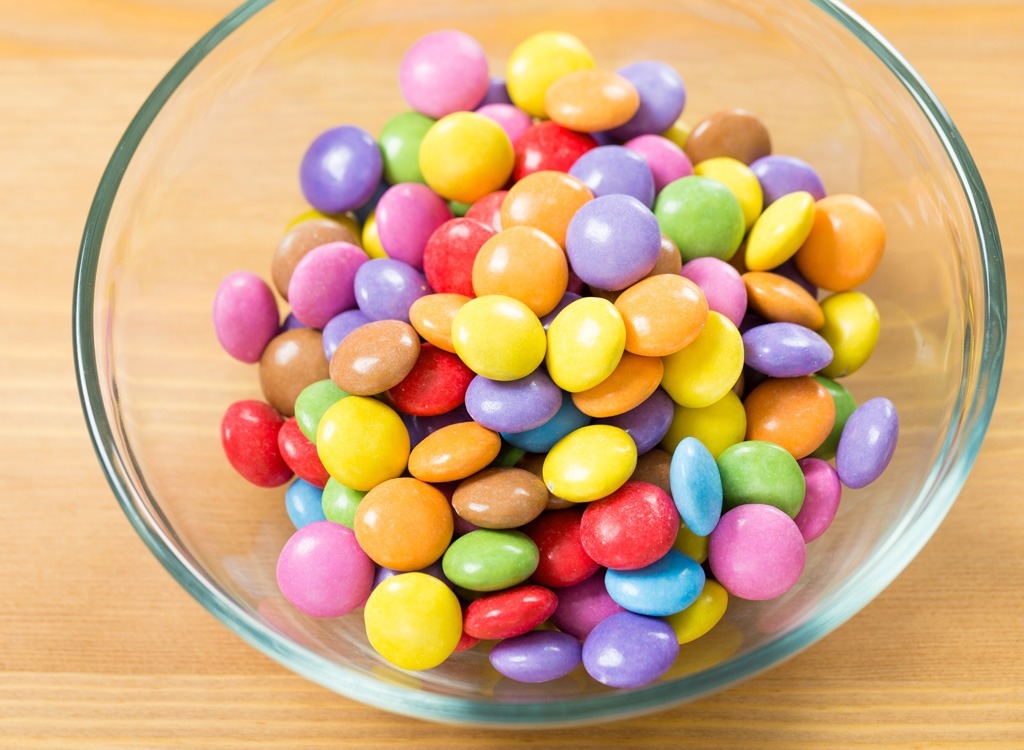 Candy jar table