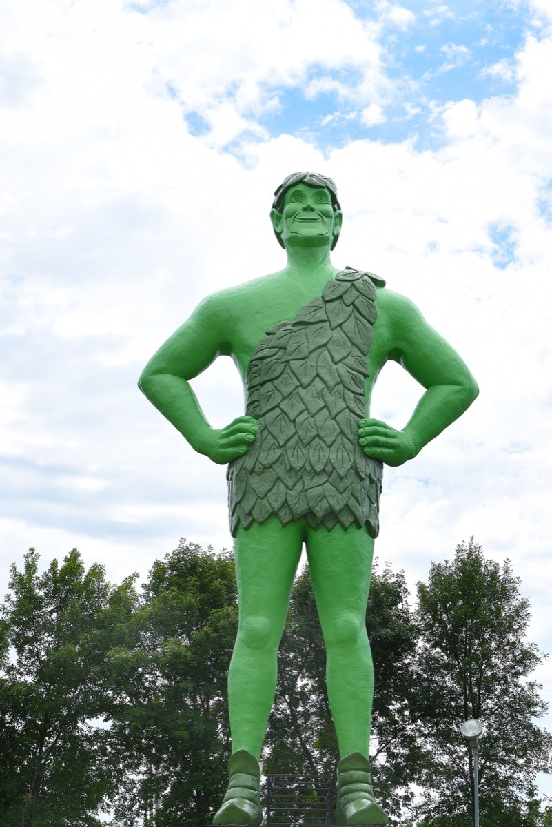 jolly green giant statue in minnesota famous state statues