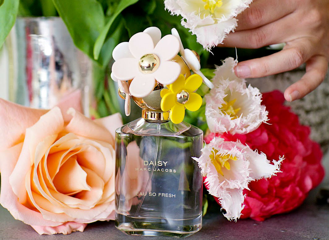 7 Best Mother's Day Perfume Gift Ideas 8