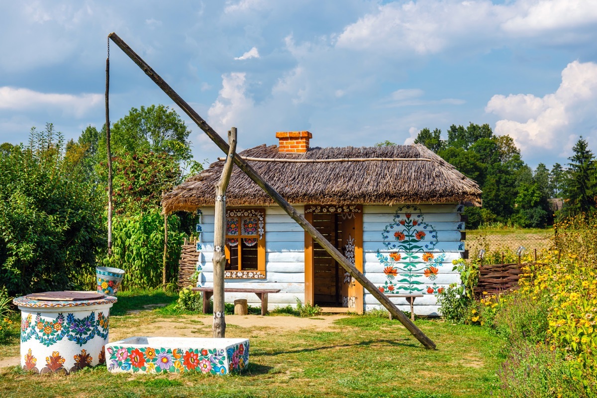 zalipie poland flower paintings flower house