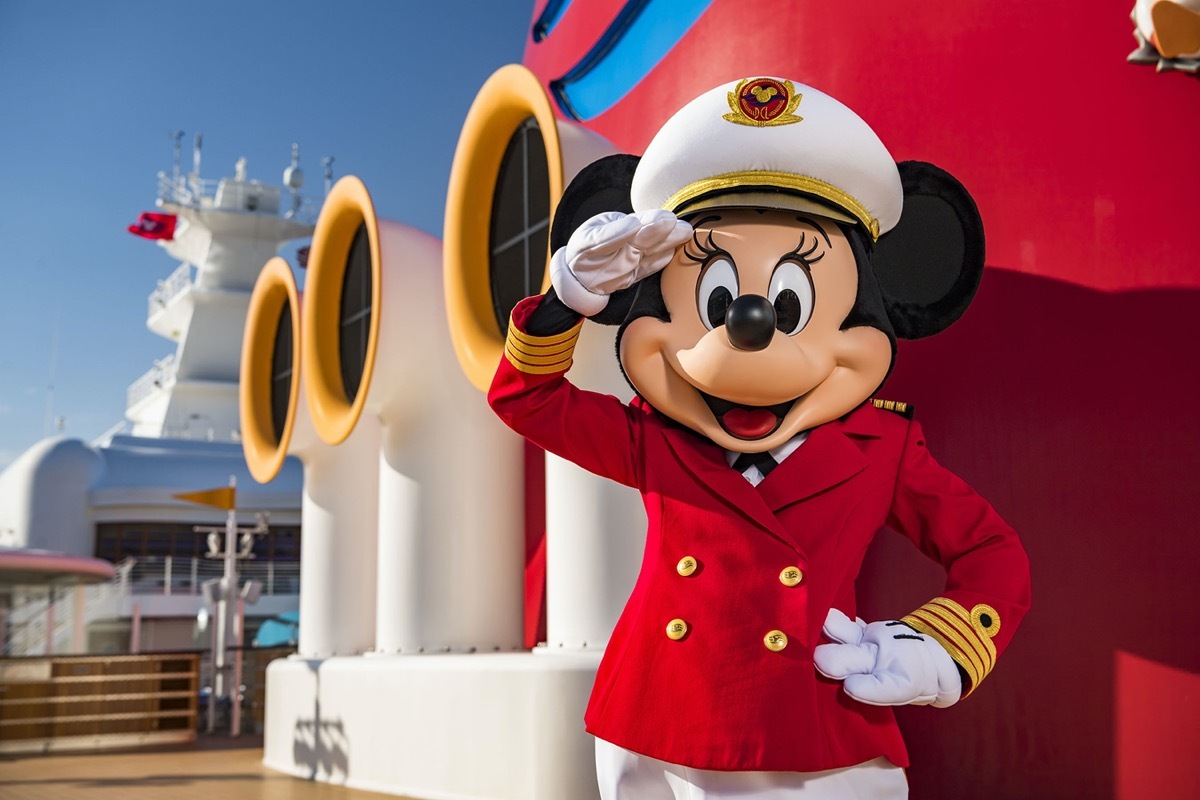 disney cruise line captain minnie