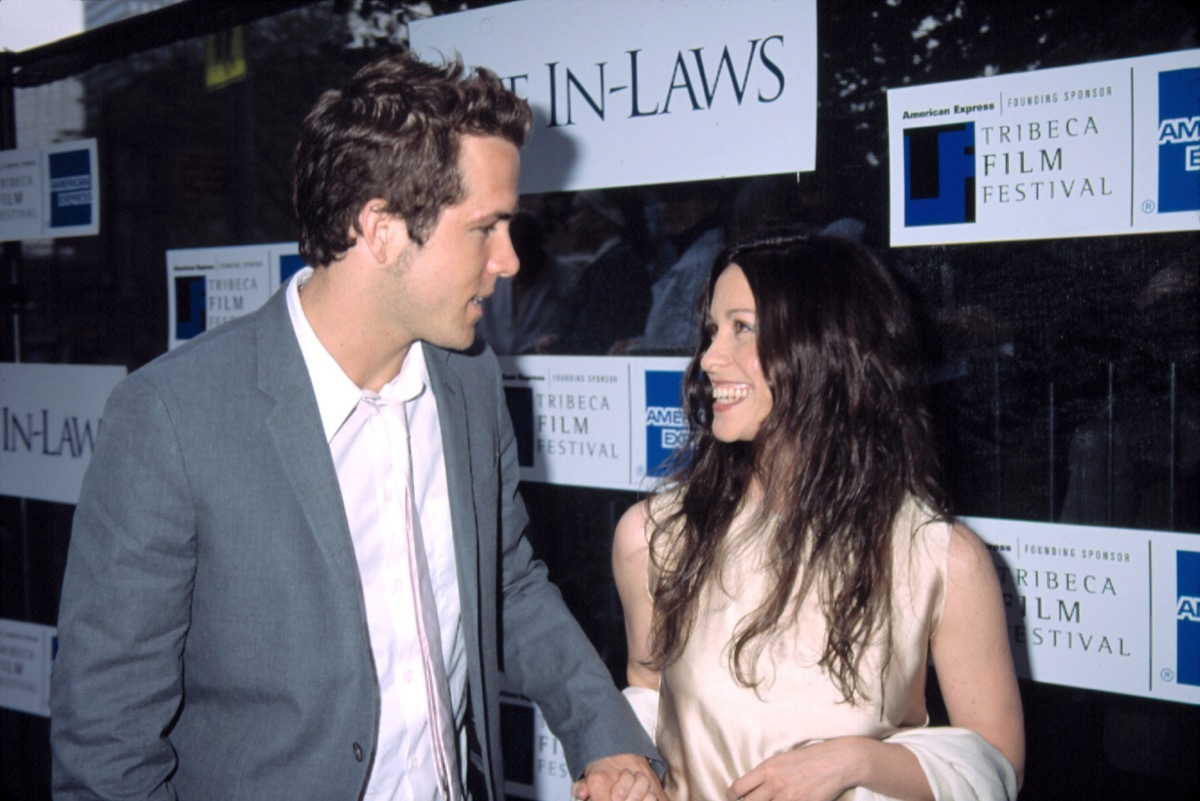 ryan reynolds and alanis morissette