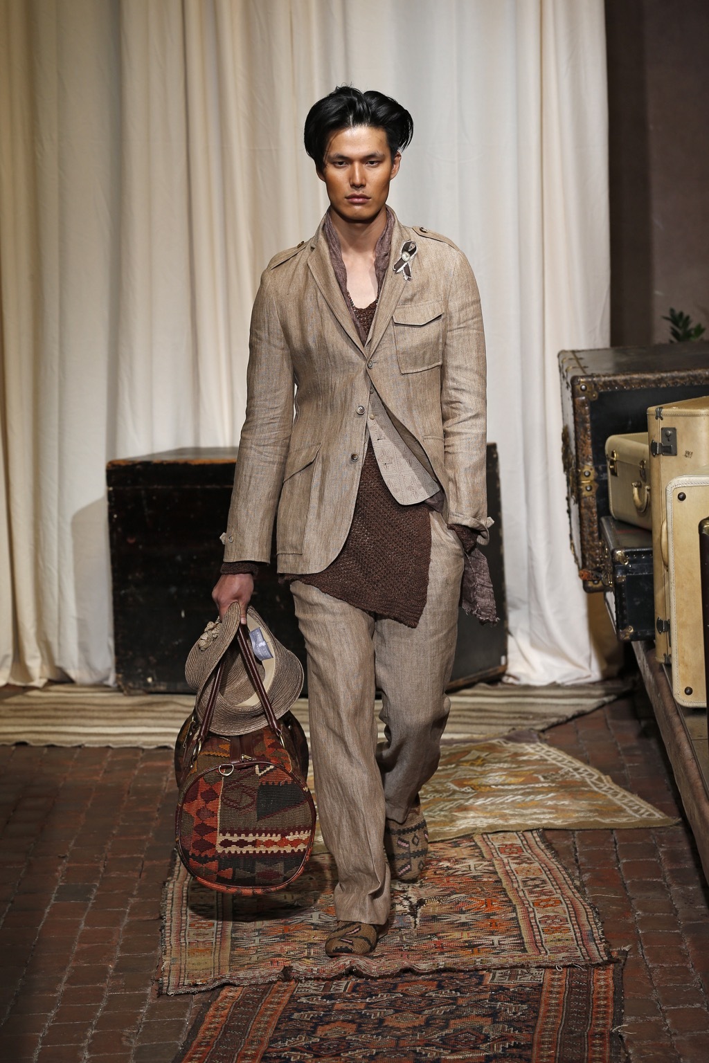 JOSEPH ABBOUD MENS SS17, New York, 7/12/16