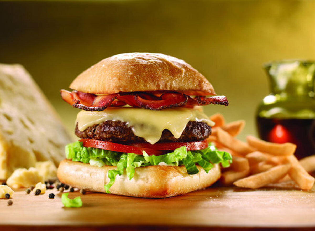 friendlys vermonter burger