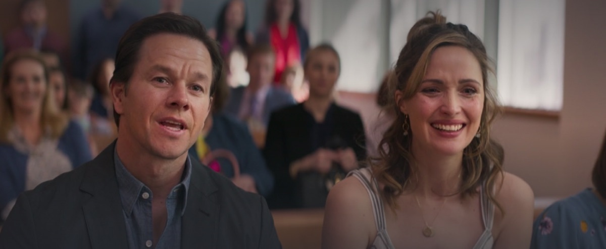 Mark Wahlberg and Rose Byrne in Instant Family