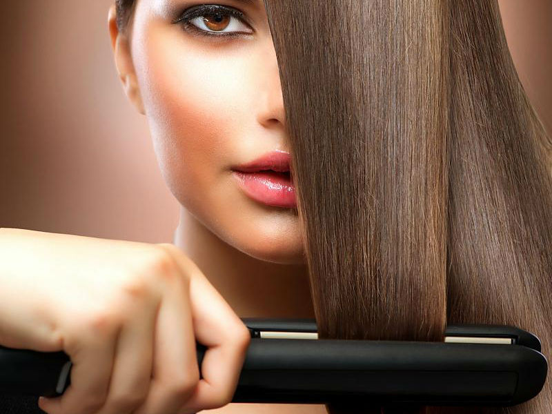 Must have gadgets for woman hair-straightener