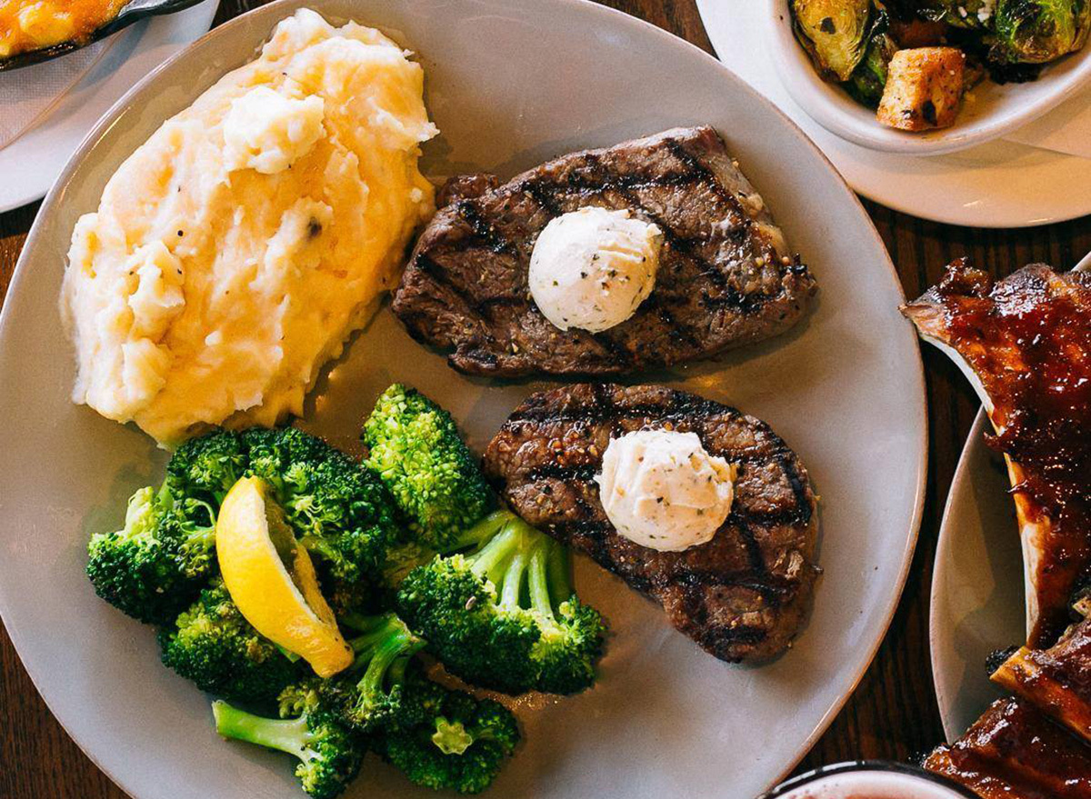 Center cut sirloin from TGI Fridays with a side of mashed potatoes and broccoli